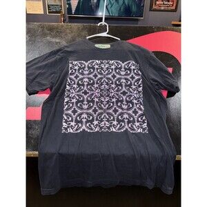 VINTAGE TRIKO MENS XL T-SHIRT MADE USA CELTIC LIKE DESIGN BLACK Y2K Graphic